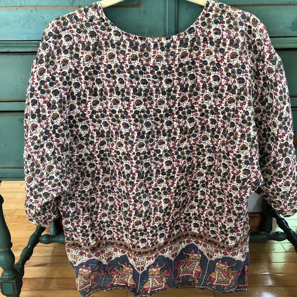 Colorful top - Picture 2 of 3